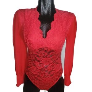 Chocolate USA Red Lace Long Sleeve Scalloped V Neck Bodysuit M